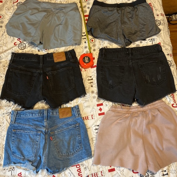 Assorted short shorts - Picture 13 of 13